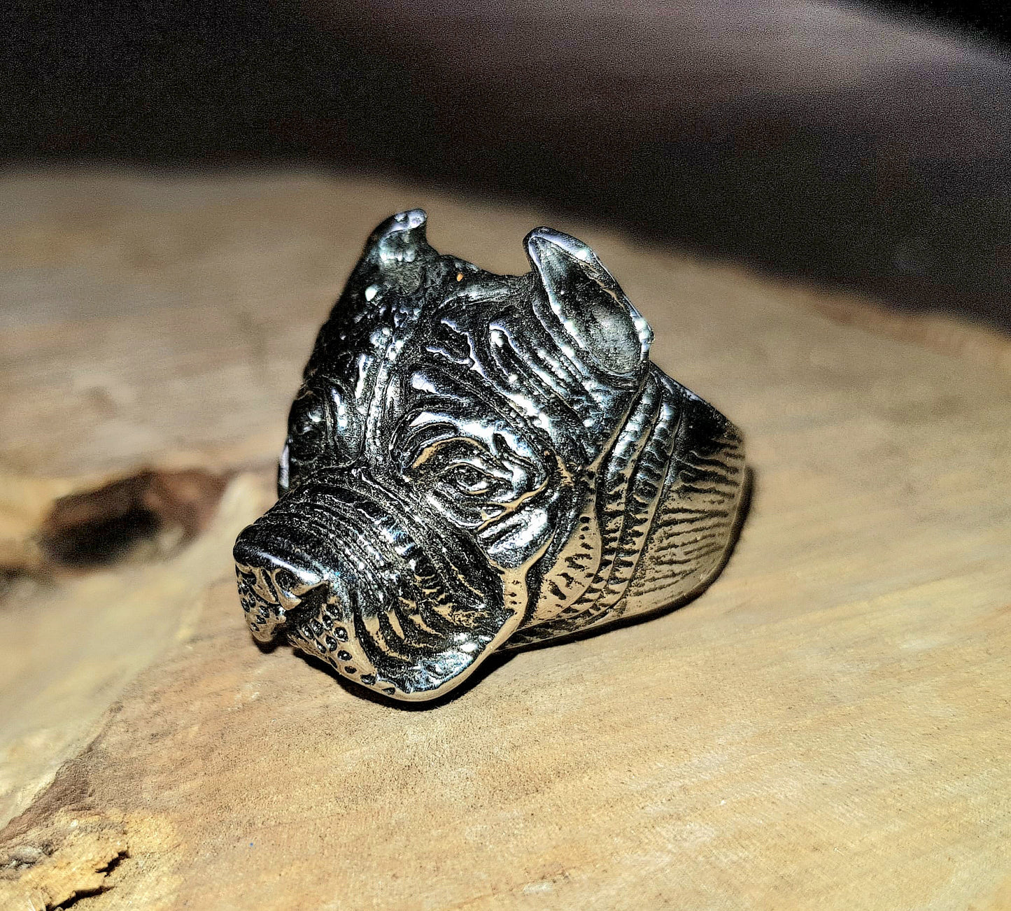 Bullyring , Versand 3,99€